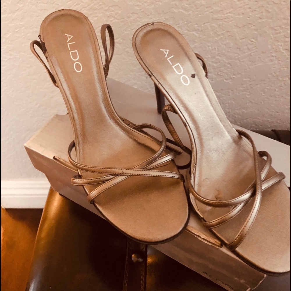 Aldo strap heel